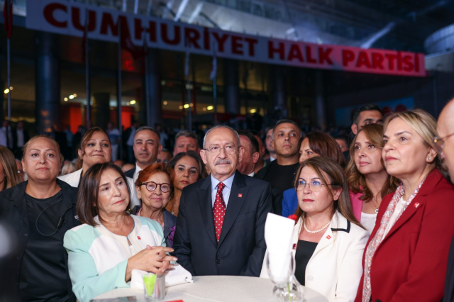 CHP'de 100. yıl etkinlikleri başladı! Partinin kuruluşuna özel bestelenen marş ilk kez seslendirildi