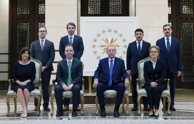 Büyükelçilerden Cumhurbaşkanı Erdoğan'a güven mektubu