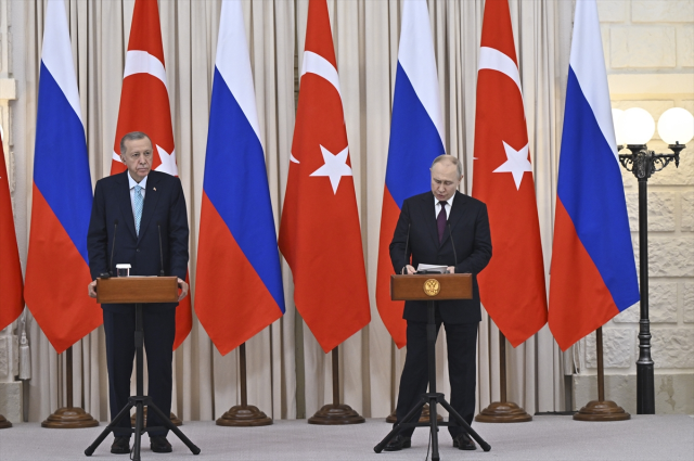 Son Dakika! Cumhurbaşkanı Erdoğan: Putin, tahıl anlaşması için satış sonucu para transferi ve gemilerin sigortalanmasını şart koştu