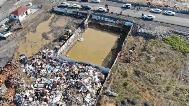 İnşaat temelinde cansız bedenleri bulunan 3 kardeş, kaçan topun peşinde koşarken düşmüş