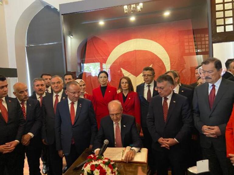 TBMM Başkanı Kurtulmuş: Cumhuriyet hepimizin baş tacı