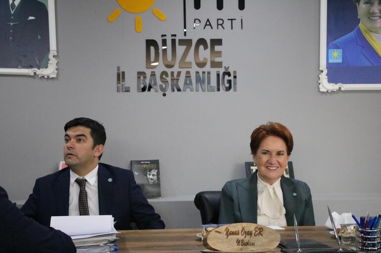 Akşener: Netanyahu'nun yaptığı her türlü mezalimi, terörü lanetliyorum