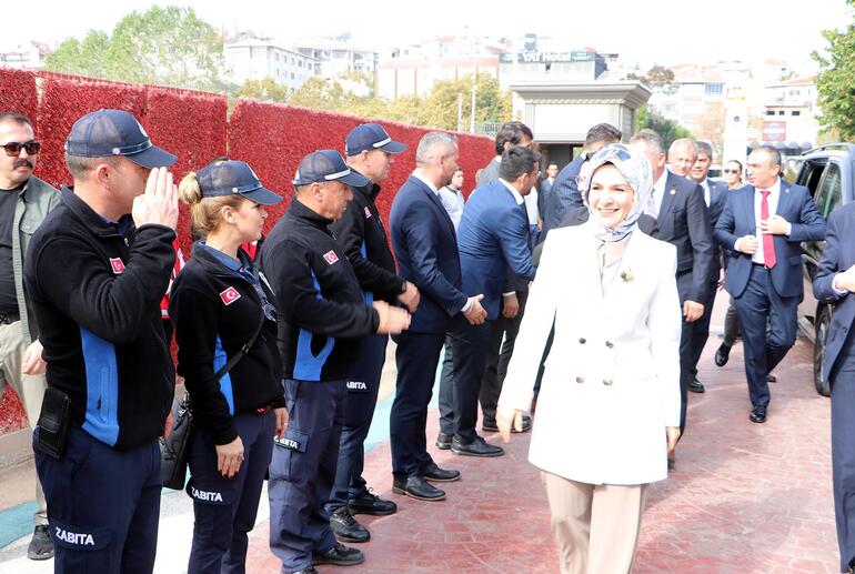 Bakan Göktaş, üreten kadınlarla bir araya geldi