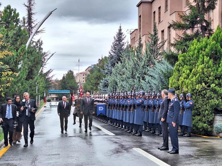 Bakan Güler, Katar Savunma Bakanı Al Attiyah ile görüştü