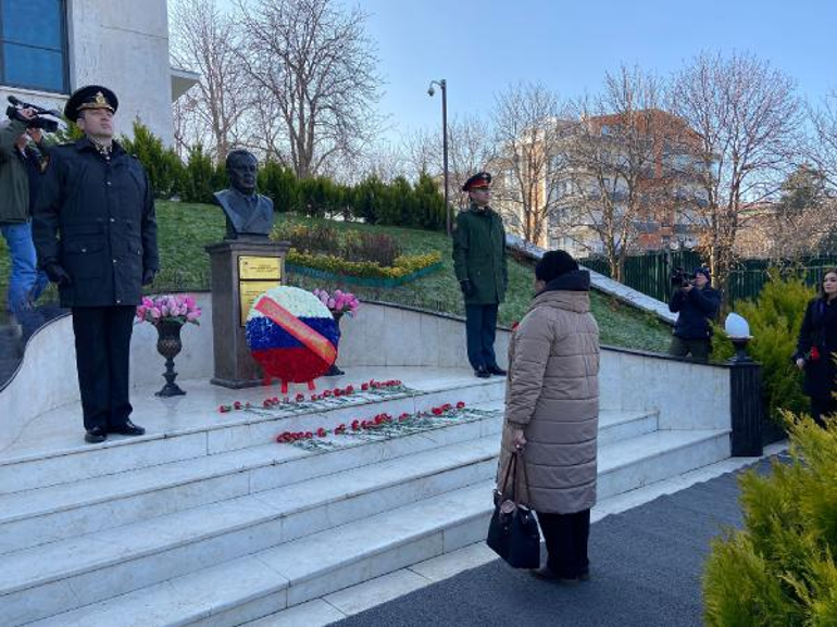 Rus Büyükelçi Karlov, ölüm yıl dönümünde Ankara'da anıldı