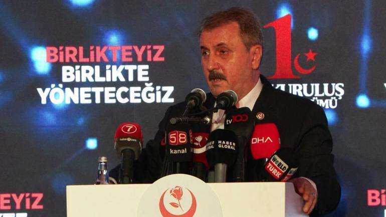 Kurum: Ülkeye hizmet etmiş güzel adamların yolundan gitmek için yollara düşüyoruz