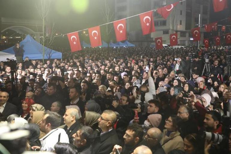 Yeniden aday olan Tahir Büyükakın Kocaeli’nde coşkuyla karşılandı