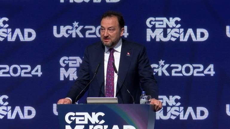 Bakan Osman Aşkın Bak: İnsana gençlere yatırım yapın