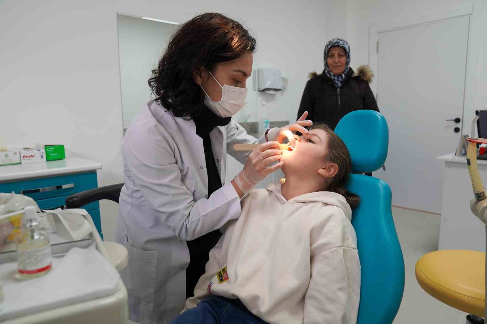Çocuk Ağız Ve Diş Sağlığı Polikliniği yeni yerinde hizmete başladı