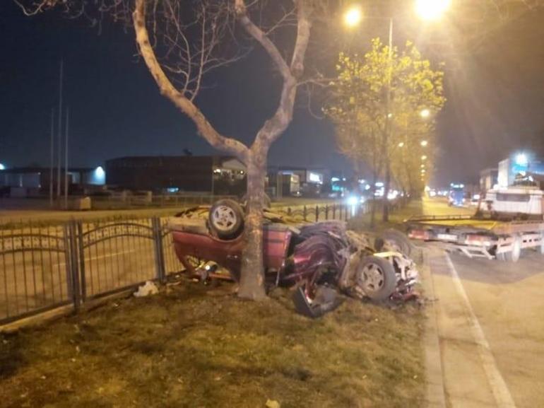 Takla atan otomobilin sürücüsü öldü, 3 ağır yaralı