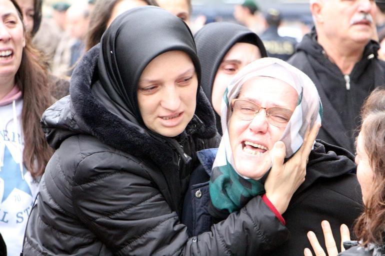 Komiser eski eşinin öldürdüğü polis Sevda, gözyaşlarıyla Tekirdağ'a uğurlandı