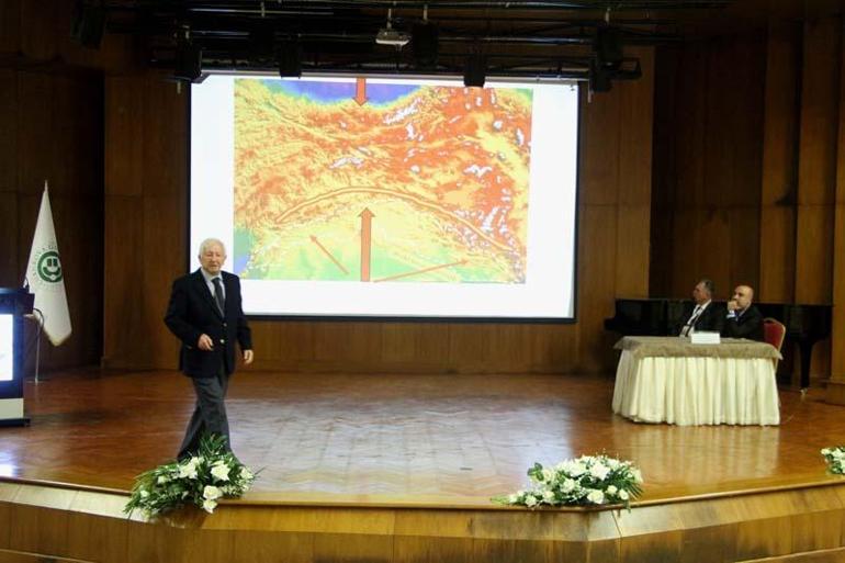 Prof. Dr. Yılmaz: İlkokul 1'inci sınıftan itibaren 'deprem dersi' konmalı