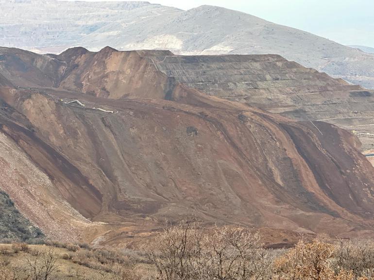 Maden sahasında toprak altında kalan 9 işçiyi arama çalışmalarında 2’nci gün