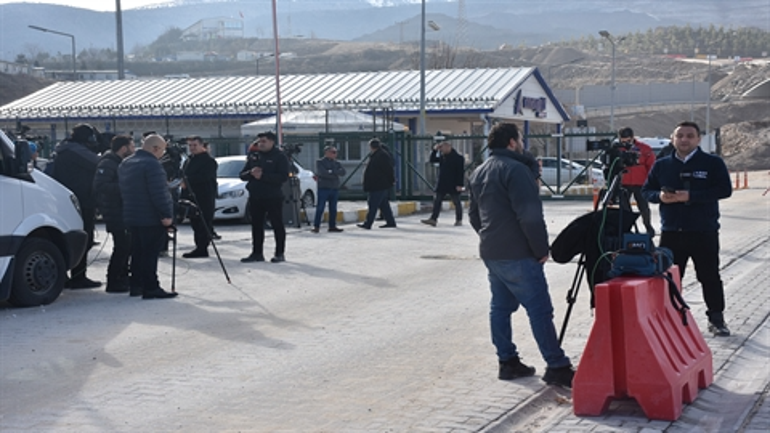 Maden sahasında toprak altında kalan 9 işçiyi arama çalışmalarında 4'üncü gün