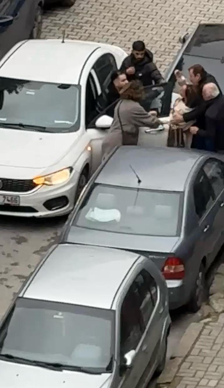 Fatihte tartıştığı kadına küfredince darbedildi; kaçarken 2 otomobile çarptı