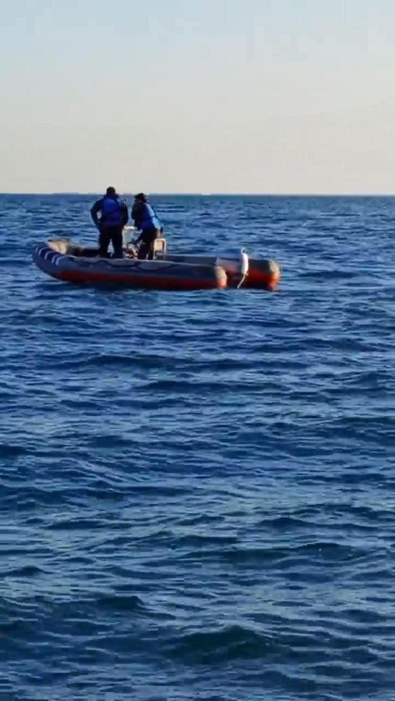 Antalya'da emekli temizlik işçisi denizde ölü bulundu