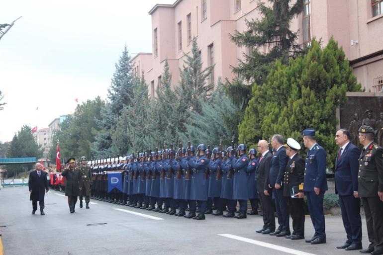 Bakan Güler, Azerbaycanlı mevkidaşı Hasanov ile görüştü