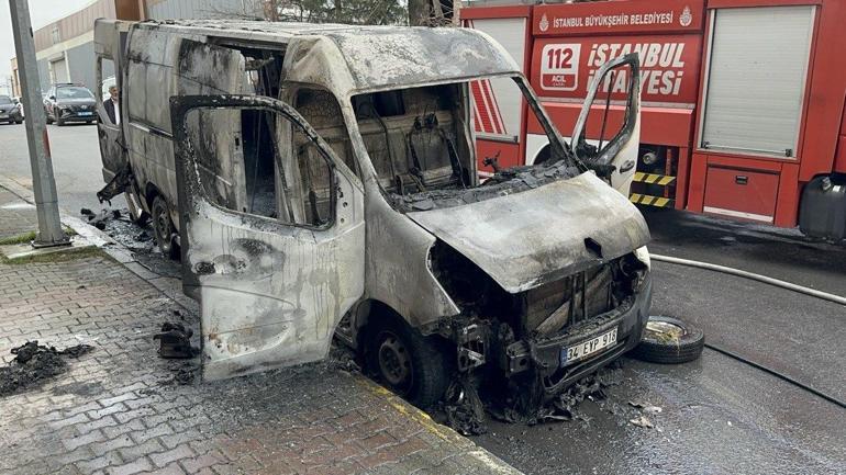 Ataşehir’de panelvan alev alev yandı