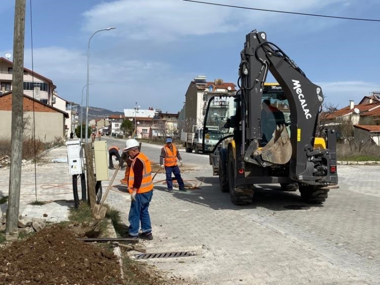 Gediz’de fiber internet çalışmaları başladı