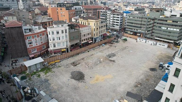 Karaköy'de otopark inşaatında çalışmalar durdu, İBB tarihi buluntuları gerekçe gösterdi