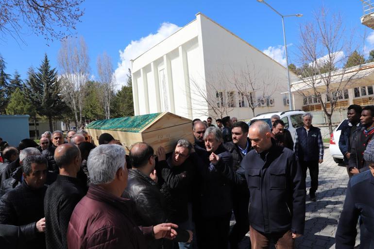 Nijeryalı öğrencinin cenazesi, Elazığ’da defnedildi