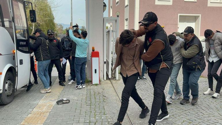 İzmir'deki nevruz etkinliğinde gözaltına alınan 36 şüpheli adliyede