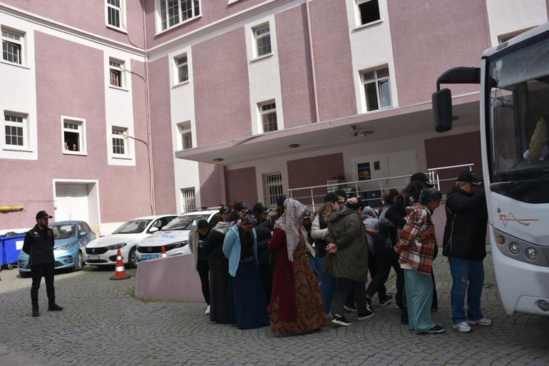 İzmir'deki nevruz etkinliğinde gözaltına alınan 36 şüpheli adliyede