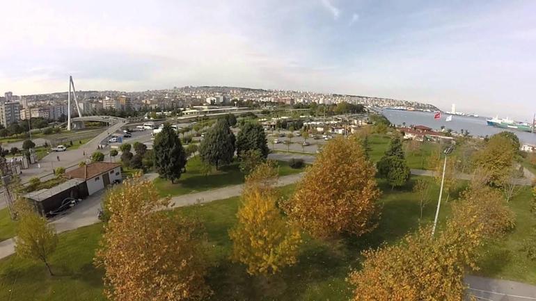 Samsun'da canlı yayın sırasında depreme yakalandı