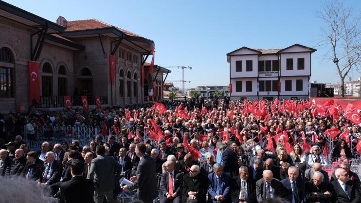 İmamoğlu: Sefaköy-Beylikdüzü metro hattı 18 aydır bir imza bekliyor