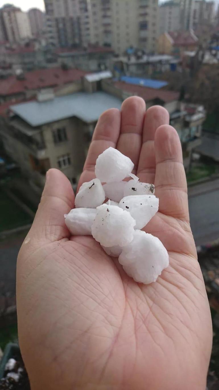 Kayseri'de dolu yağışı