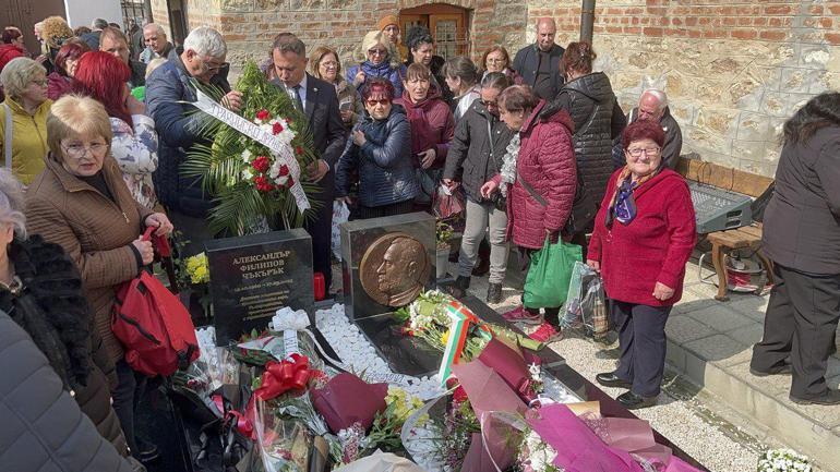 Edirne'de Sveti Georgi Kilisesi papazı Çıkırık, ölüm yıl dönümünde ayinle anıldı