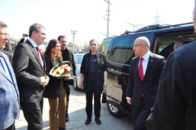 Bakan Şimşek, Aydın'da iş insanları ile buluştu