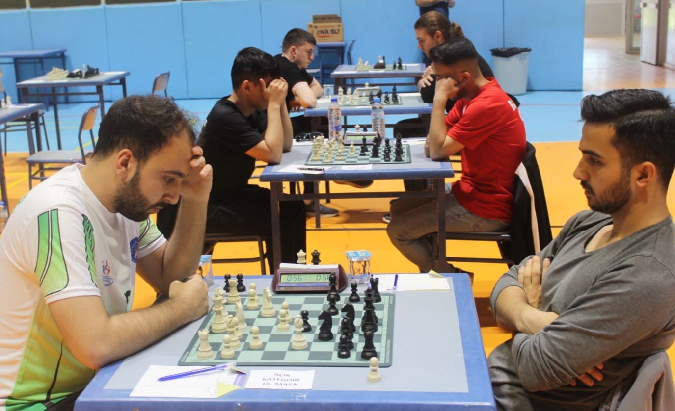 KYK Türkiye Satranç Şampiyonası Afyonkarahisar’da başladı
