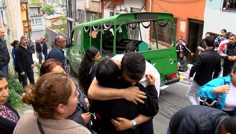 Sarıyer'de öldürülen taksicinin evinin önünde gözyaşı ve öfke