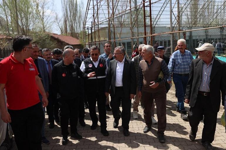Tokat ve Yozgat'ta depremde 10 bina yıkıldı, 20 bina ağır hasar gördü