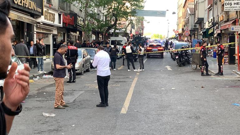 Beyoğlu'nda silahlı saldırı: 3'ü ağır 4 yaralı