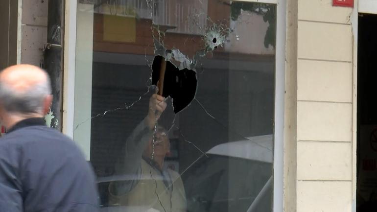 Güngören'de iki kahvehaneye uzun namlulu silahlarla saldırı