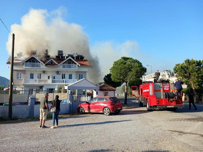 Muğla'da apart otelin çatı katında yangın