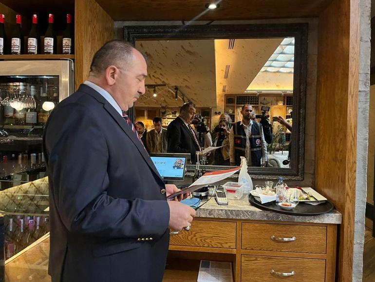 İstiklal Caddesi'nde kafe ve restoranlara menü denetimi