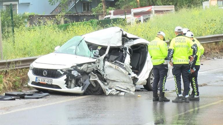 Sultanbeyli’de kamyon ile otomobil çarpıştı: 2 ölü 4 yaralı