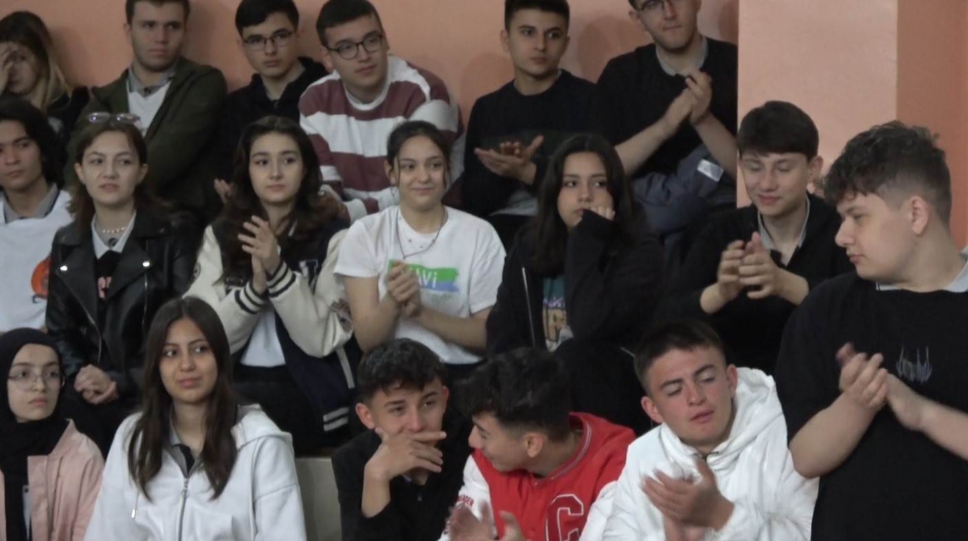 Tavşanlı Borsa İstanbul Anadolu Lisesi’nde Bilim Fuarı