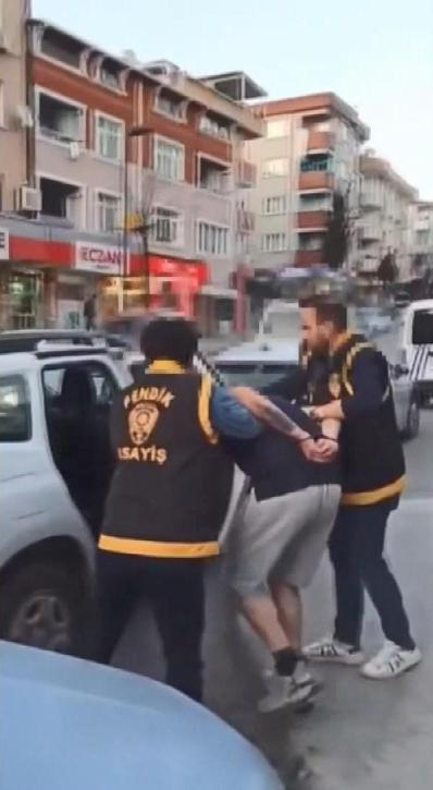 Pendik’te arkadaşını döverek öldüren eski boksör ve dini nikahlı eşi tutuklandı