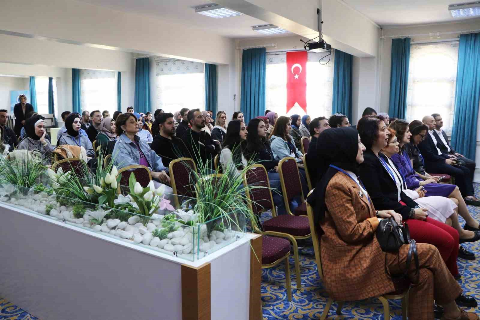 Kütahya’da sağlık personeline ilk Yenidoğan Canlandırma Programı eğitimi