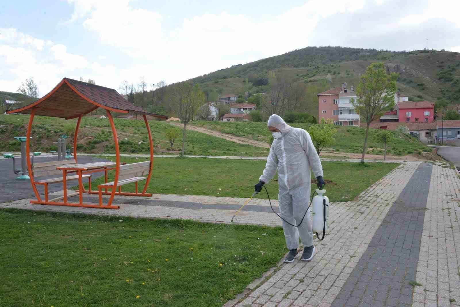 Bozüyük Belediyesi ilaçlama çalışmalarına hız verdi