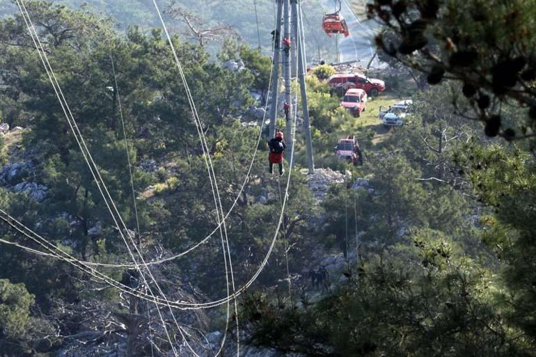 Teleferik kazasında kabinlerde mahsur kalanlardan 128'i kurtarıldı