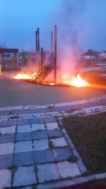 Bolu’da çocuk parkını kundaklayan şüpheli yakalandı