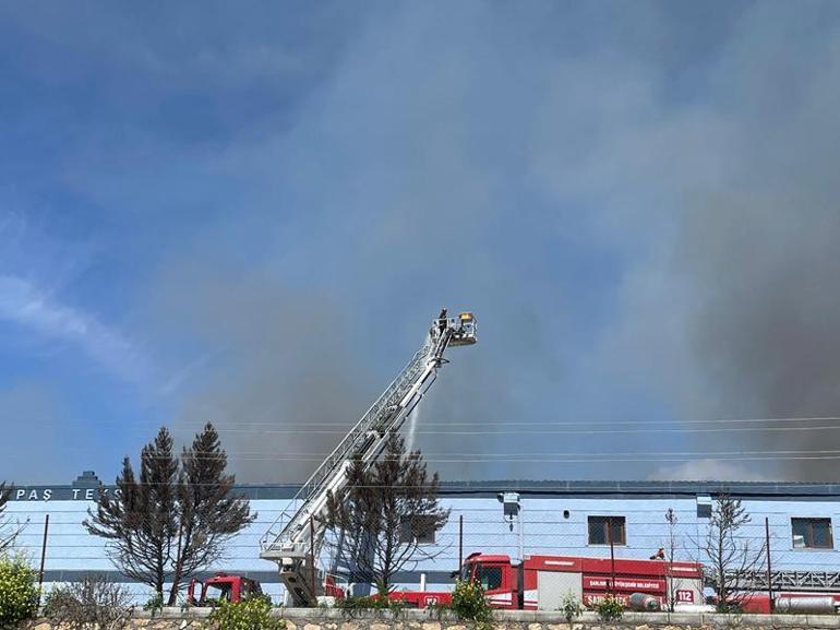 Şanlıurfa’da, tekstil fabrikasında yangın