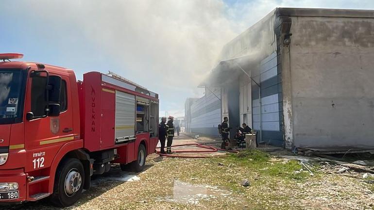 Şanlıurfa’da, tekstil fabrikasında yangın