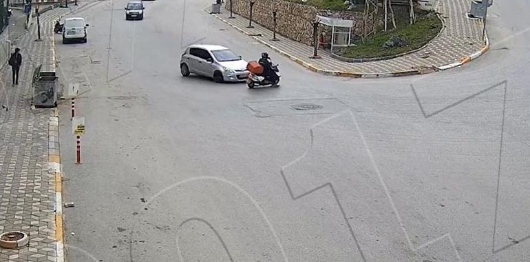 Tokat'ta trafik kazaları KGYS kameralarına yansıdı