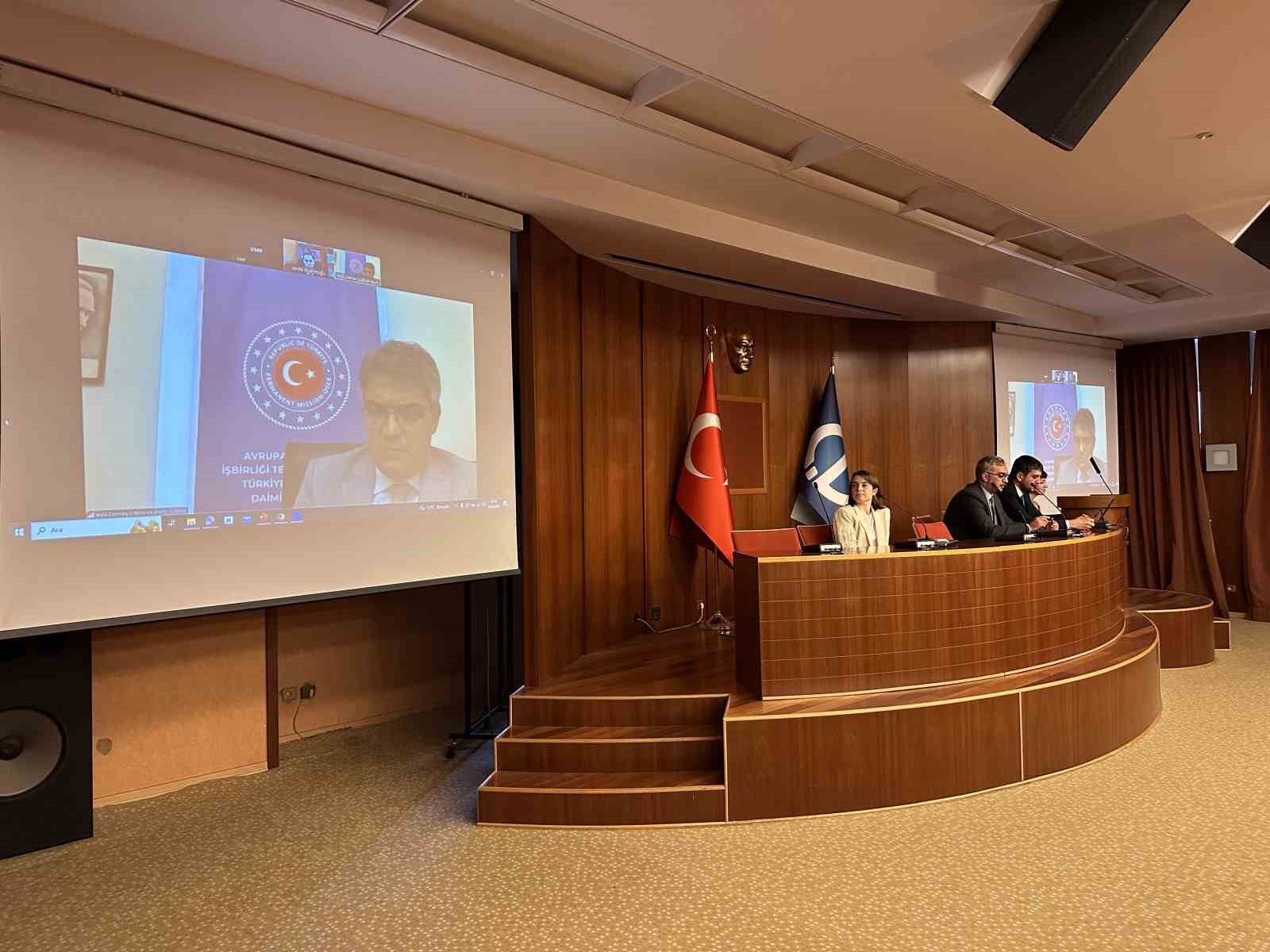 ‘Ulusal Uzay Mevzuatı Konferansı’ Anadolu Üniversitesi’nde düzenlendi